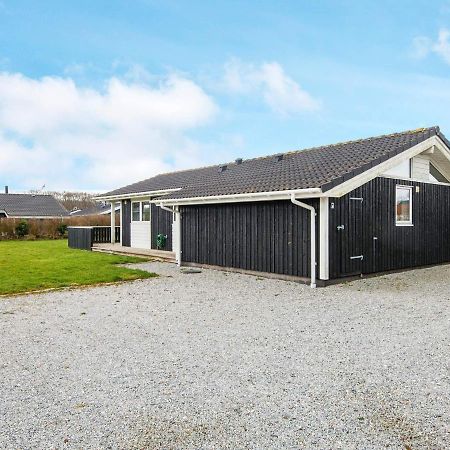 Three-Bedroom Holiday Home In Juelsminde 18 Sonderby  Kültér fotó